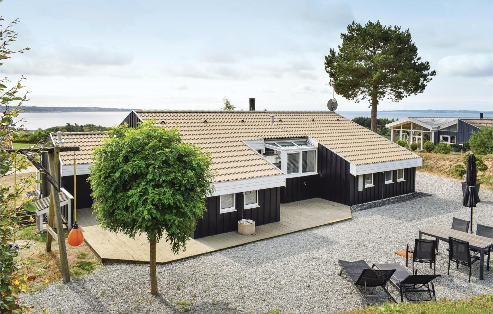 Amazing Home In Ebeltoft With Sauna Exteriör bild