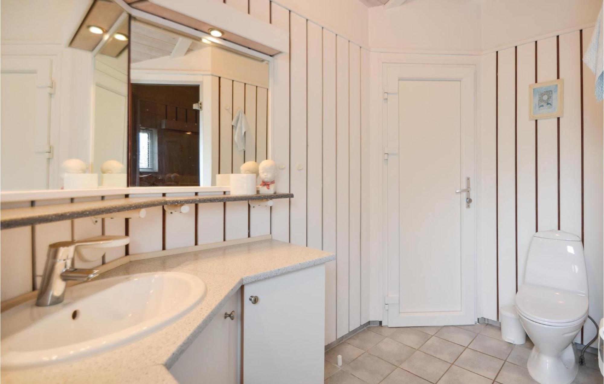Amazing Home In Ebeltoft With Sauna Exteriör bild